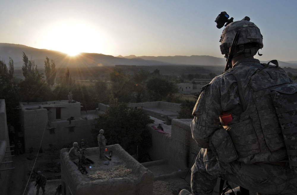 Paratroopers Conducts Air Assault in Bermel District