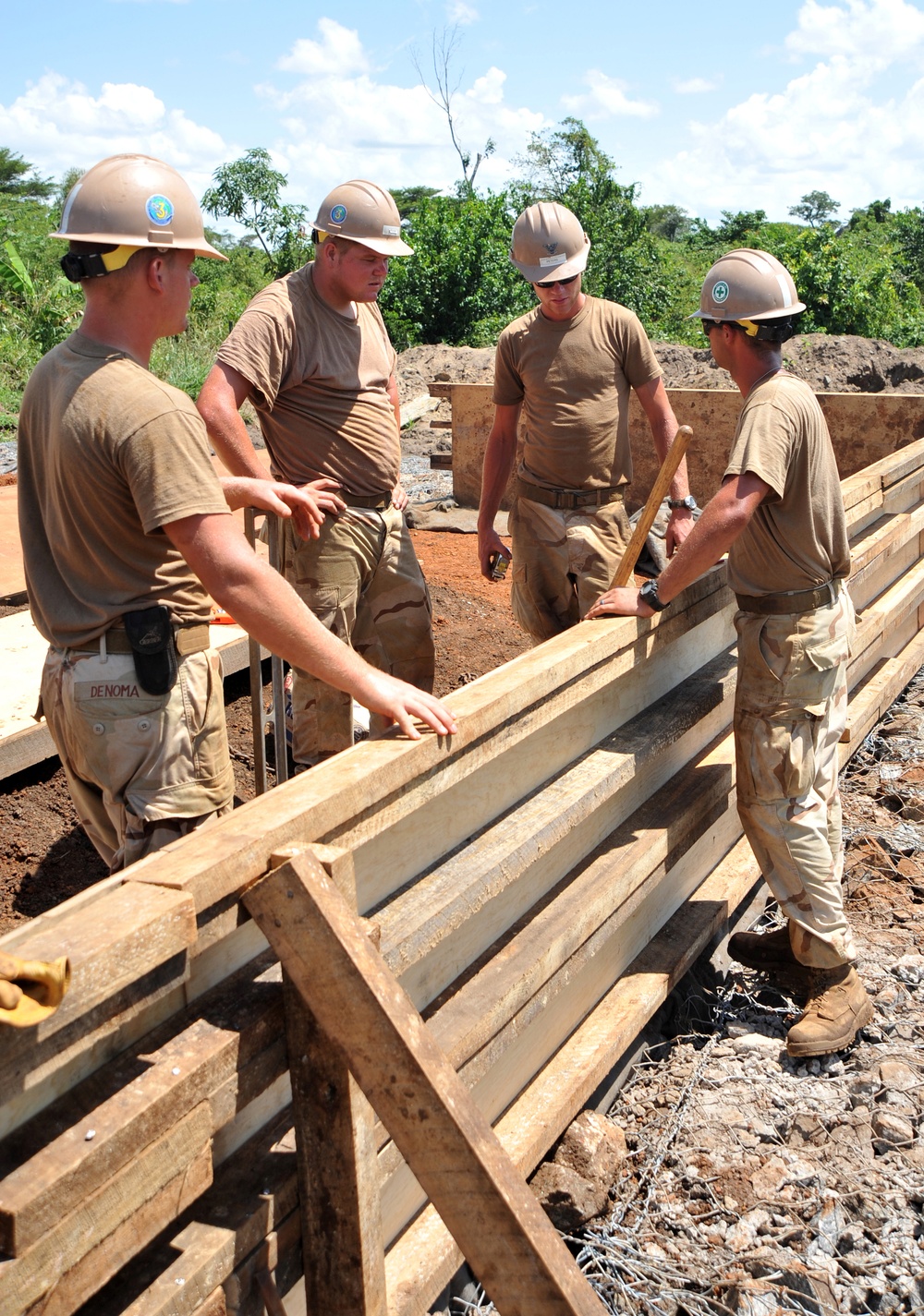 Work Continues on Aromo Bridge Project