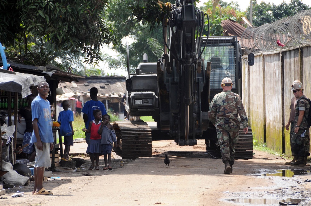 APS, Seabees Bolster Liberia's Coast Guard