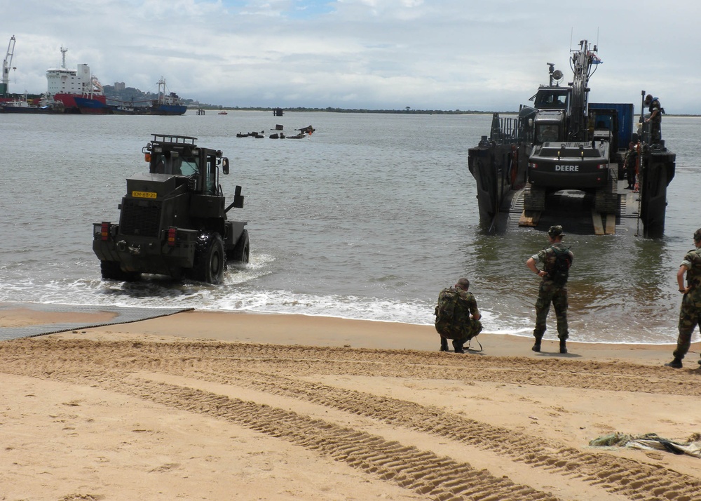 APS, Seabees Bolster Liberia's Coast Guard