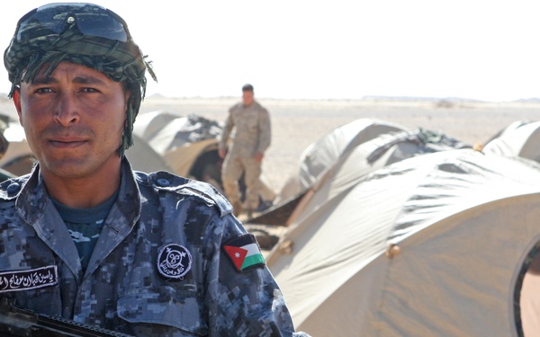 Marines Train With Jordanian Commandos During Exercise Bright Star