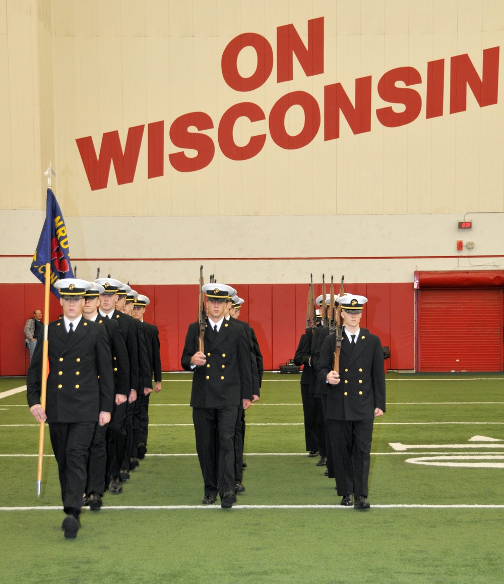 Wisconsin Navy ROTC holds competition