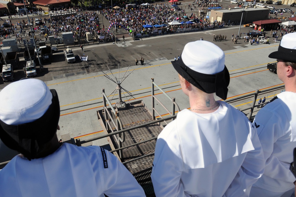 USS Ronald Reagan action