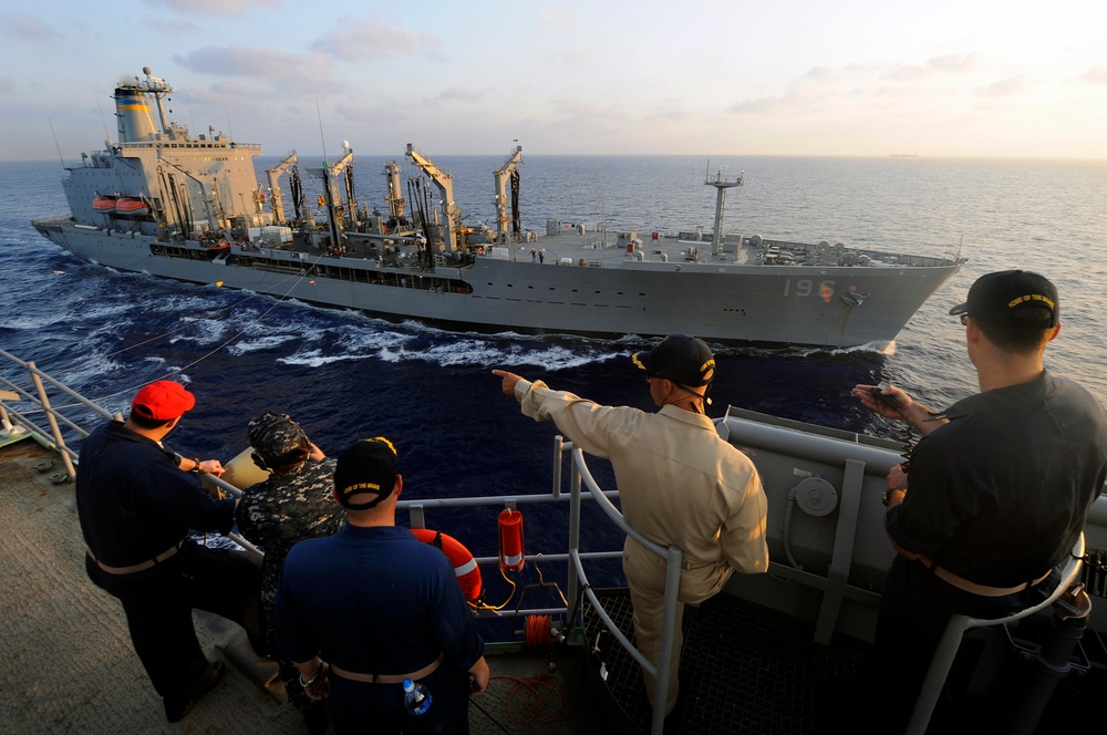 USS Fort McHenry action