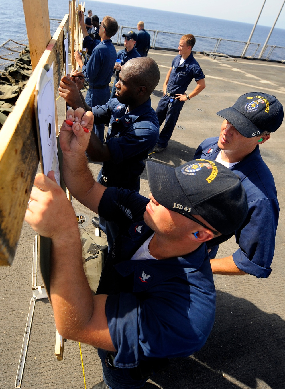 USS Fort McHenry action