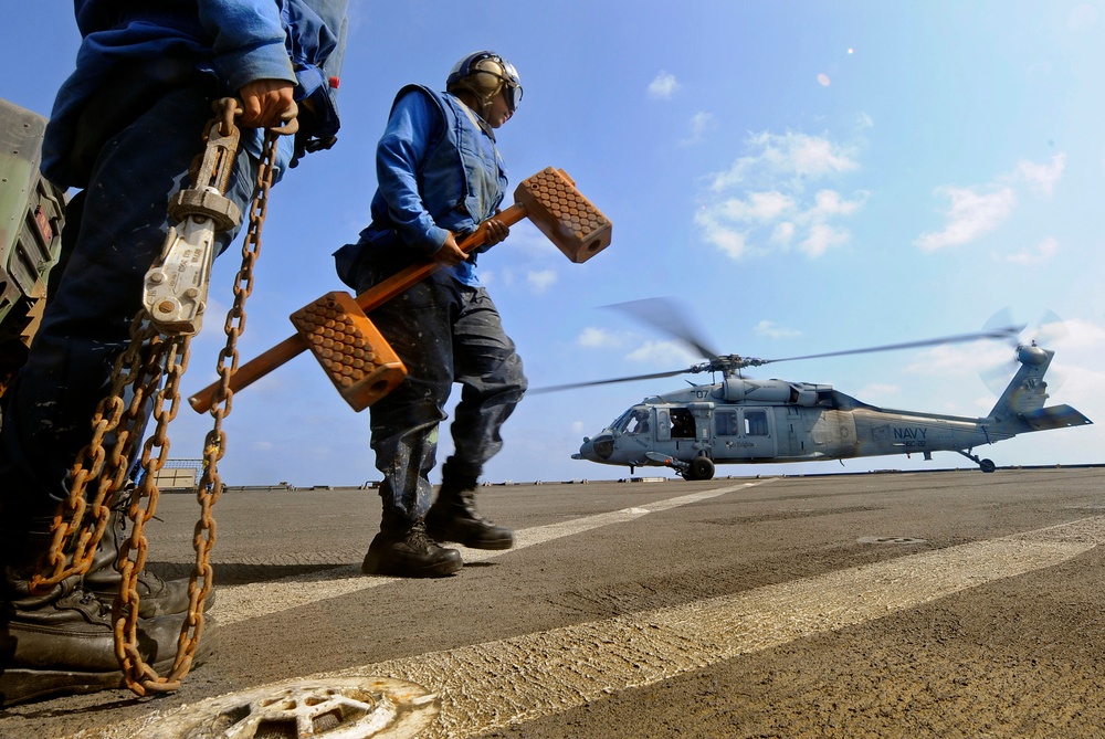 USS Fort McHenry action