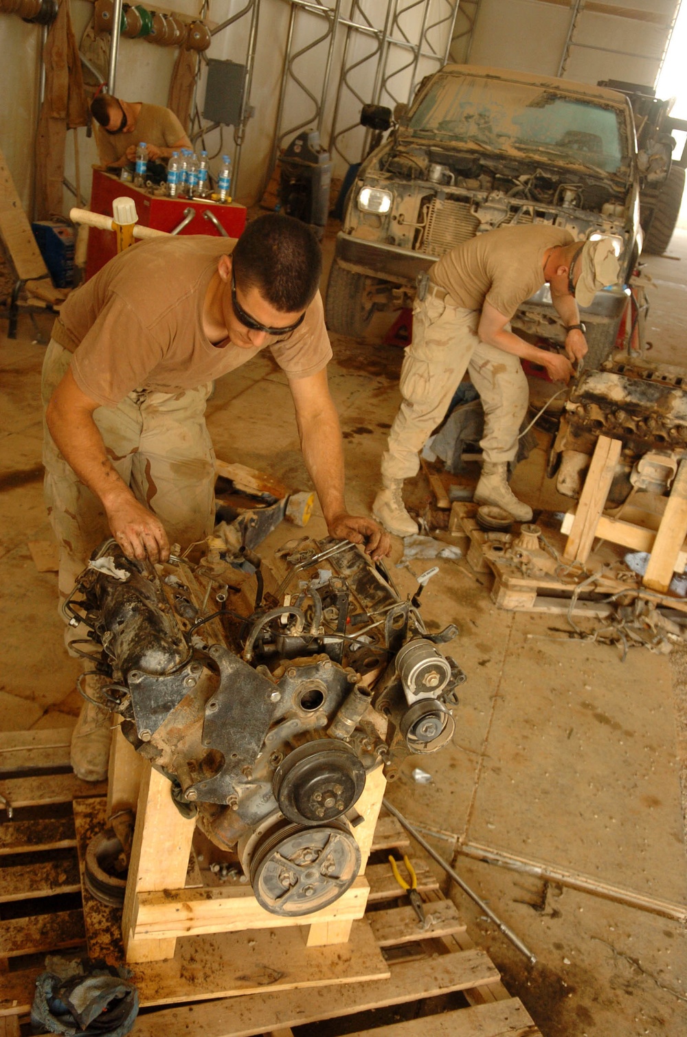 Seabees Perform Engine Swap in Afghanistan