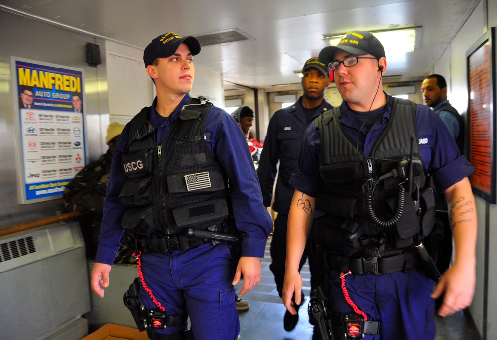 Coast Guard Conducts Ferry Sweeps for Obama Visit to NYC