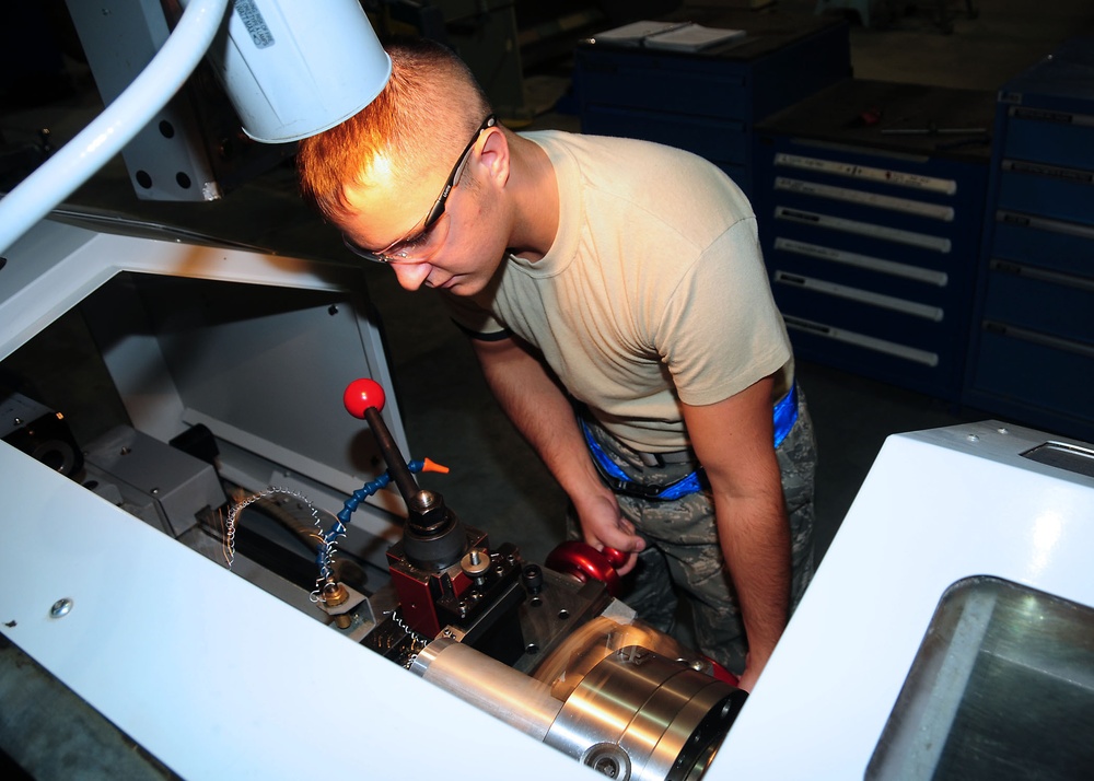 386th EMXS Combat Metals Shop