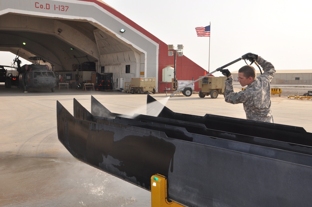 Aviation mechanics keep Army flying along