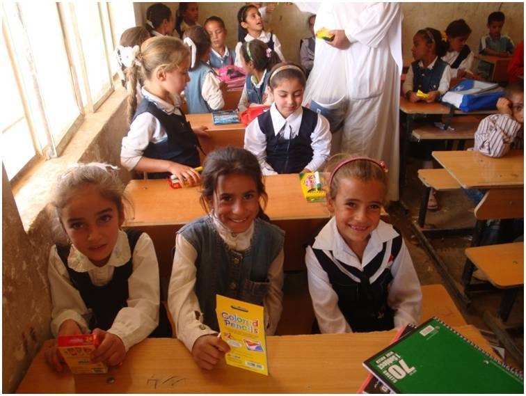 Soldier connects Iraqi and U.S. schoolchildren