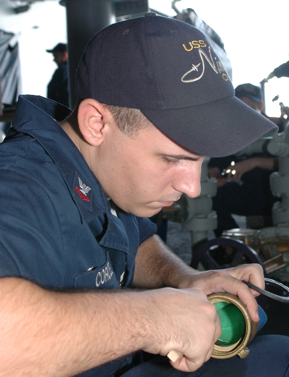 USS Nimitz docks in Bahrain