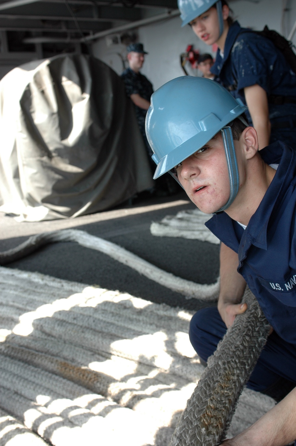 USS Nimitz docks in Bahrain