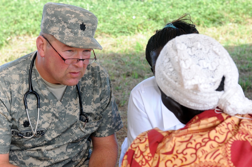 Army Reserve Soldiers Provide Medical Care to Thousands of Ugandans