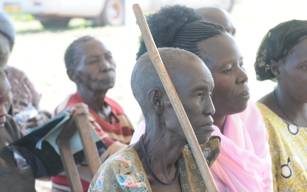 Army Reserve Soldiers Provide Medical Care to Thousands of Ugandans
