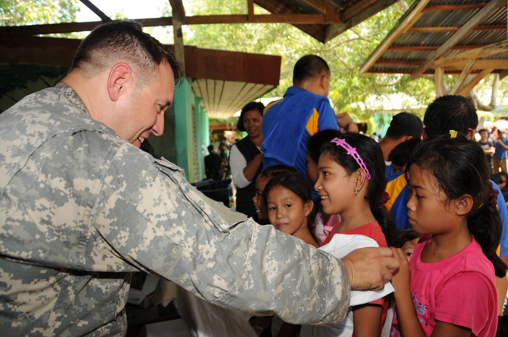 AFP, Lions Club and Joint Special Operations Task Force-Philippines Partner for MEDCAP