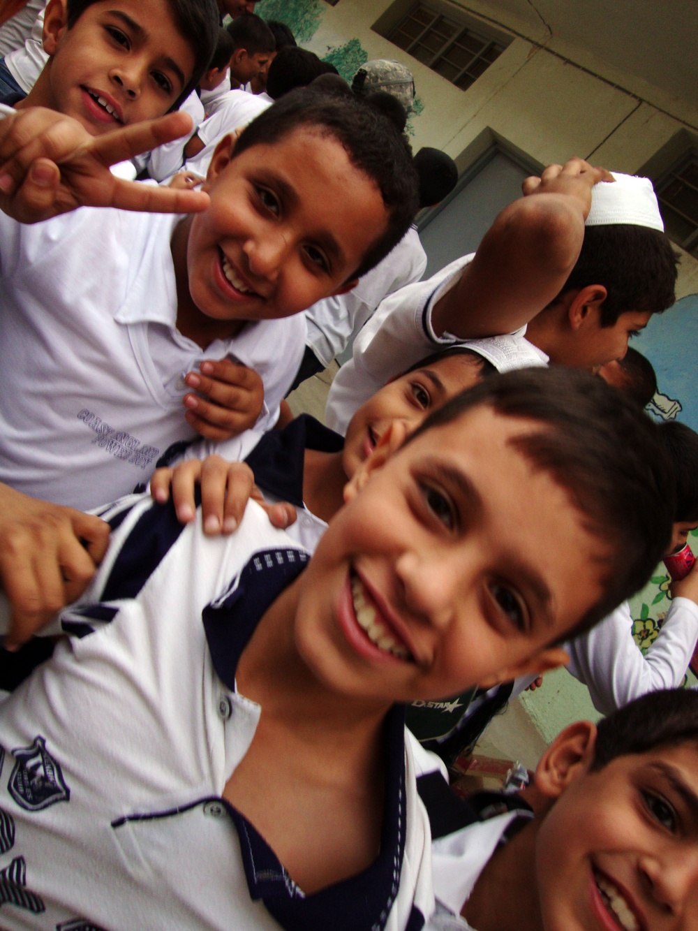 Iraqi Children Wave Iraqi Flags