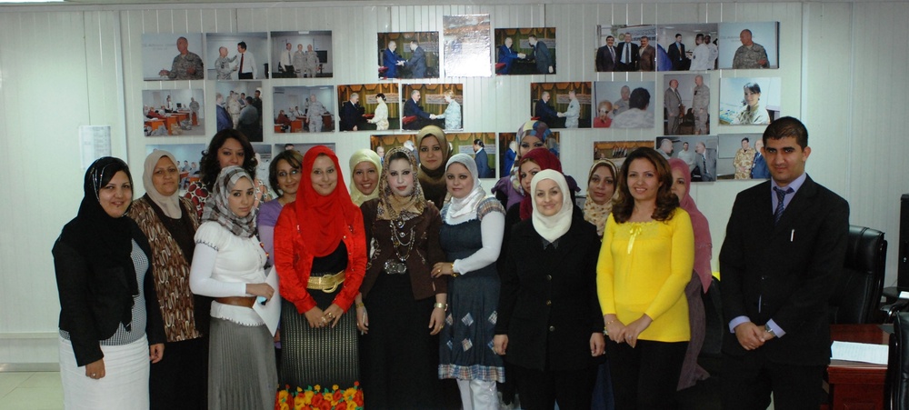 Ministry of Defense Holds First Female Information Assurance Class