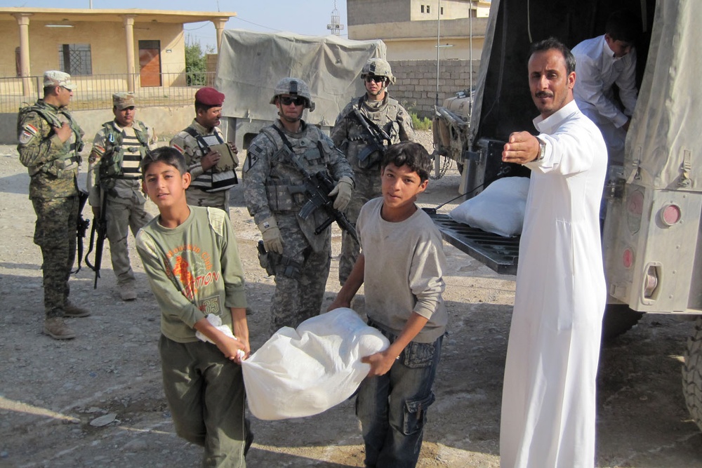 Cavalry Soldiers build relationship with Iraqis through humanitarian assistance