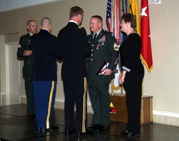 Sustainers Honored at Retirement Ceremony