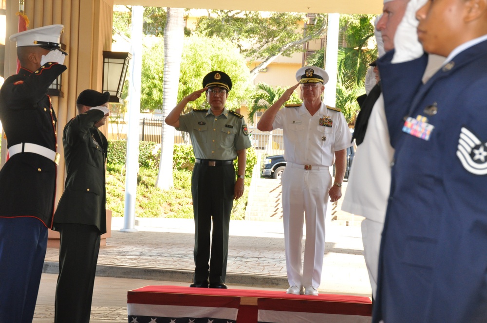 General Xu Caihou Honored at Camp H. M. Smith