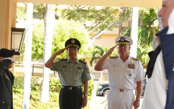 General Xu Caihou Honored at Camp H. M. Smith