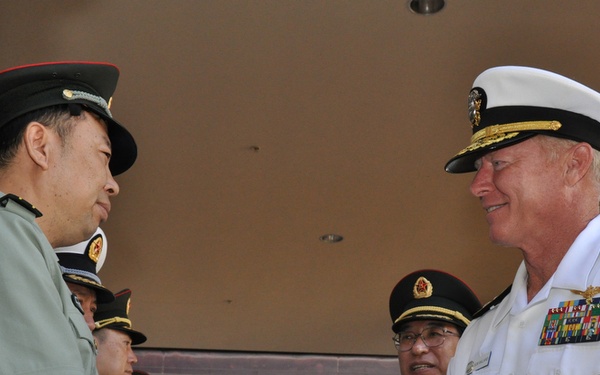 General Xu Caihou Honored at Camp H. M. Smith