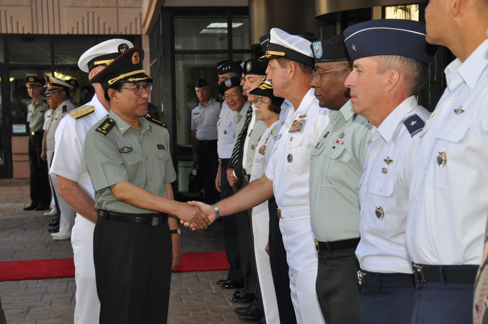 General Xu Caihou Honored at Camp H. M. Smith