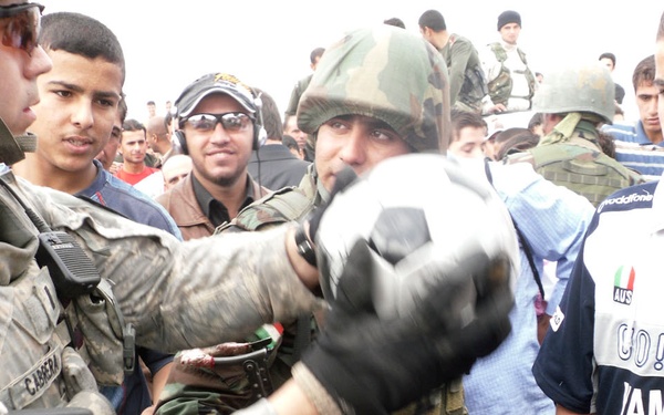 Texas Soldiers bring soccer, unity to northern Iraqi village