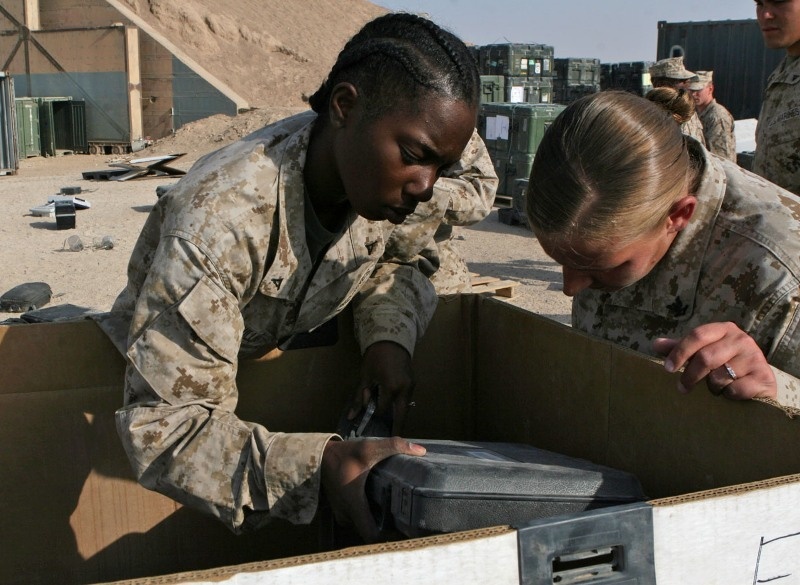 Marines, sailors shut down major base in Iraq one area at a time