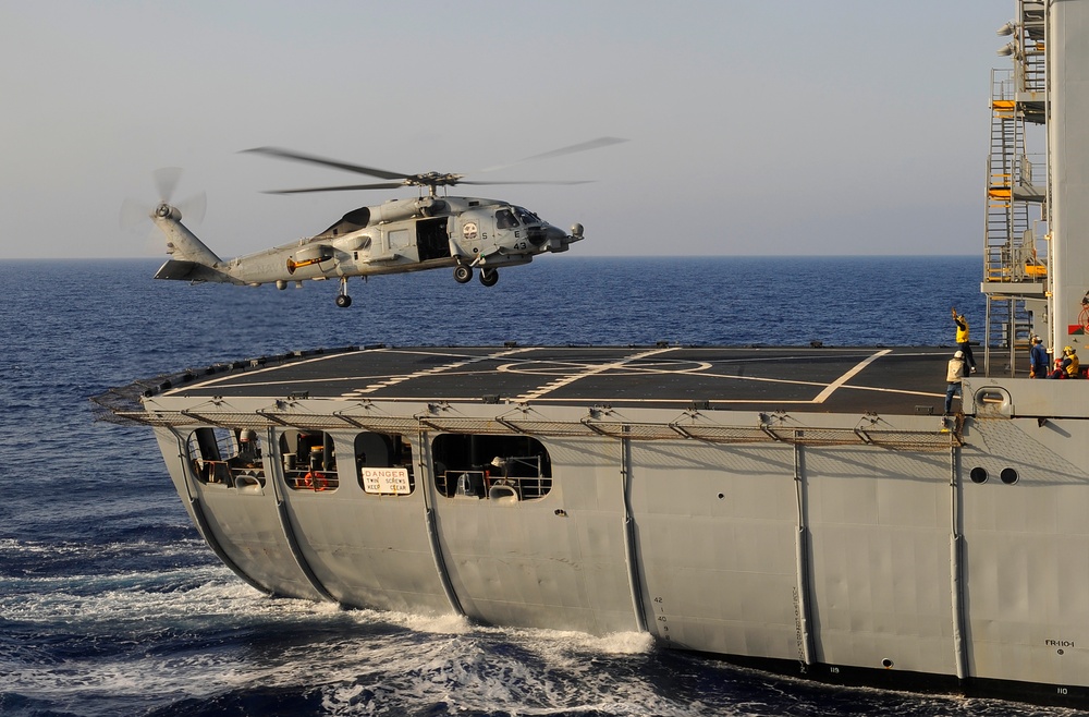 USS Fort McHenry action