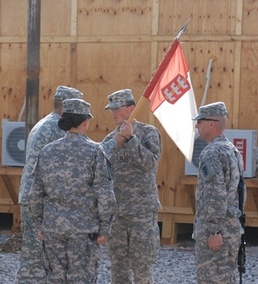 130th Engineer Brigade Headquarters Company changes command in Iraq