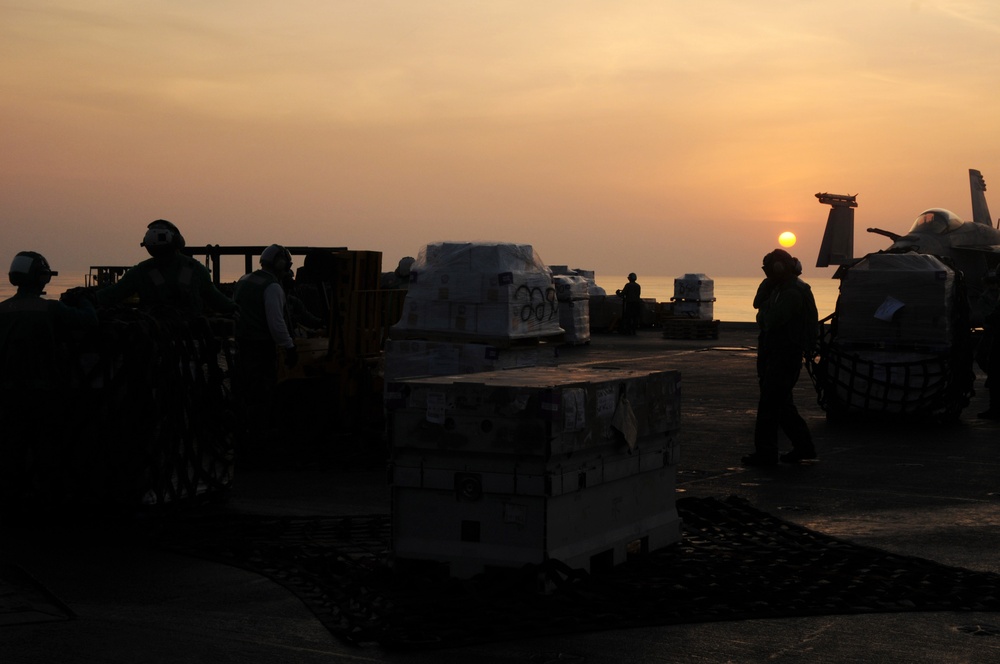 USS Nimitz continues operations in the Gulf of Oman