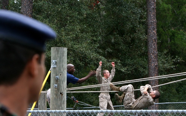 Yemen military delegation observes Marine training
