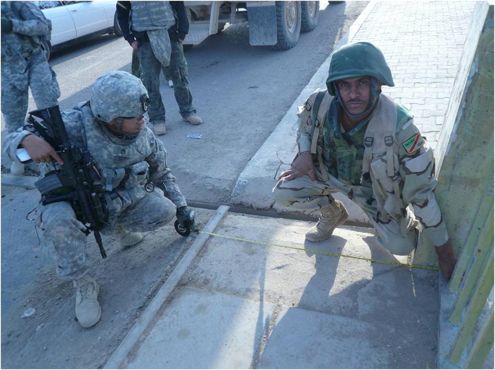 Iraqi Army Engineers improve skills on joint mission