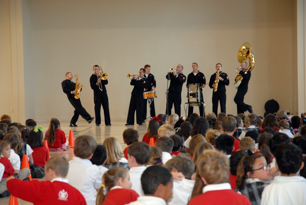 Sailors speak at New Orleans school