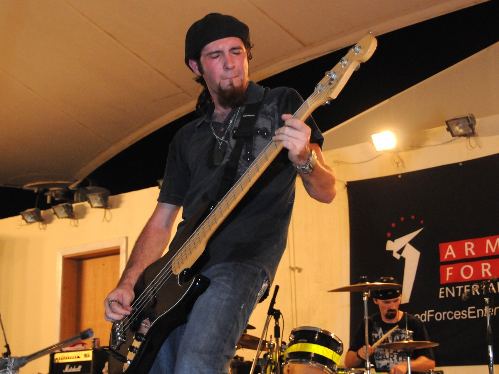 Rockin' for the Troops