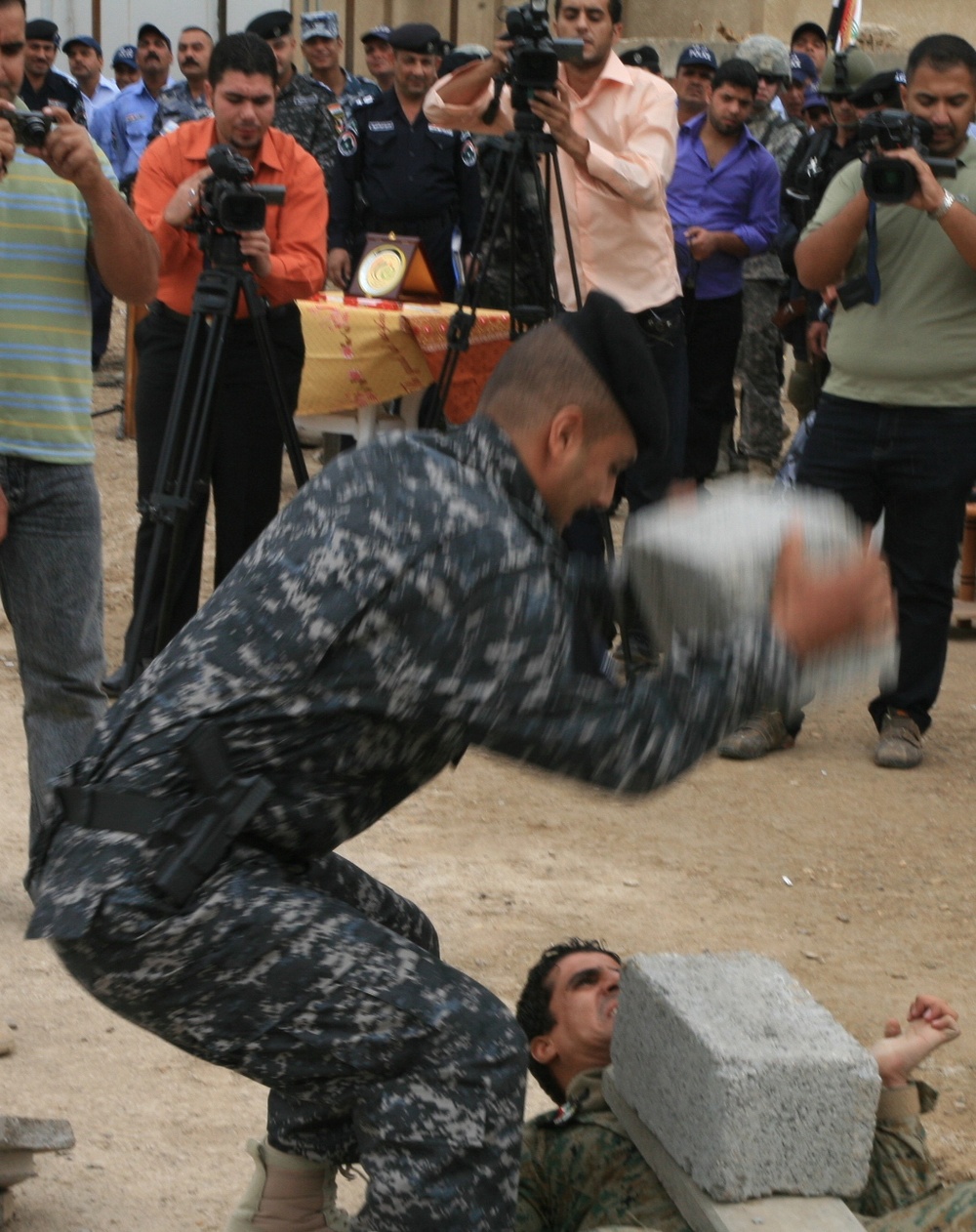 Furat Iraq Police Training Center graduates over 1,600 new officers