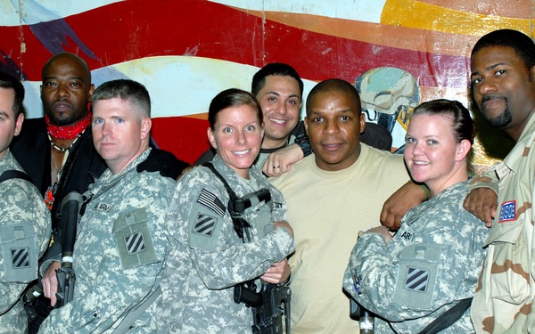 COB Speicher gets rocked by Naughty by Nature, DJ Skribble