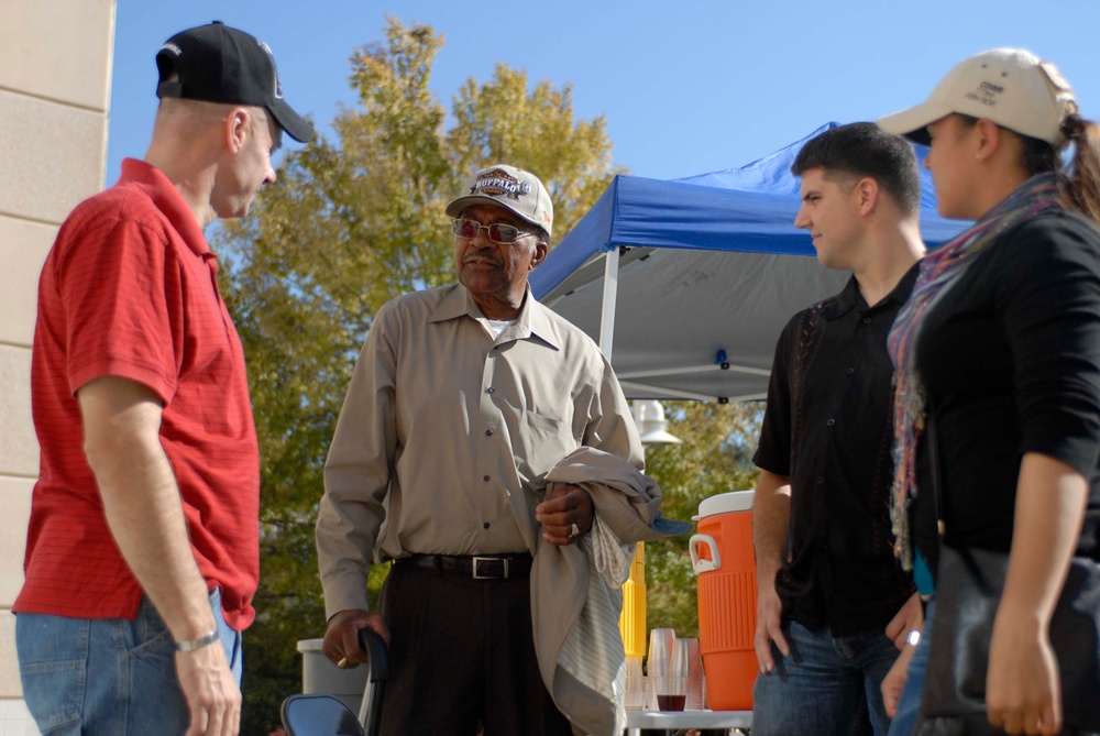 Past and Present 173rd Soldiers Come Together at Airborne and Special Operations Museum