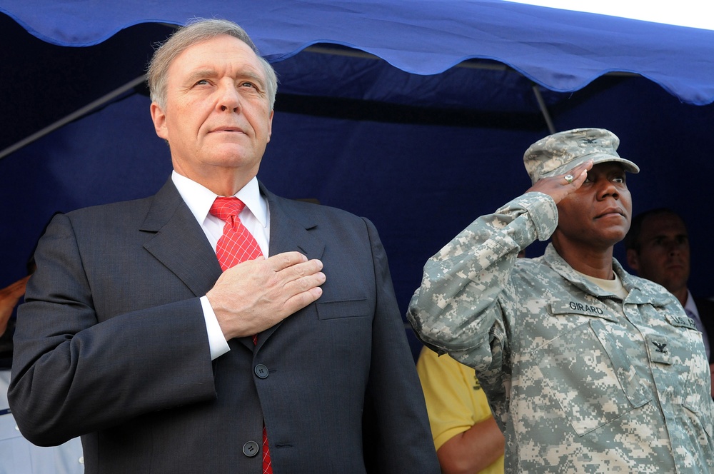 Service members Honor Veterans Day in Qatar