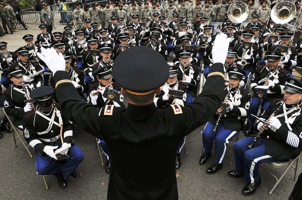 90th Anniversary Veterans Day Parade