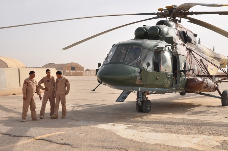 Marines welcome Iraqi Air Force with open wings