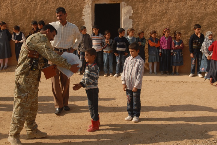 Iraqi village improves through Iraqi Army assistance