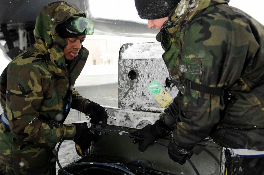 Ellsworth Air Force Base Maintainers Continue Work Through Snow