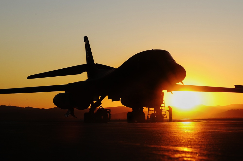 Maintaining the B-1