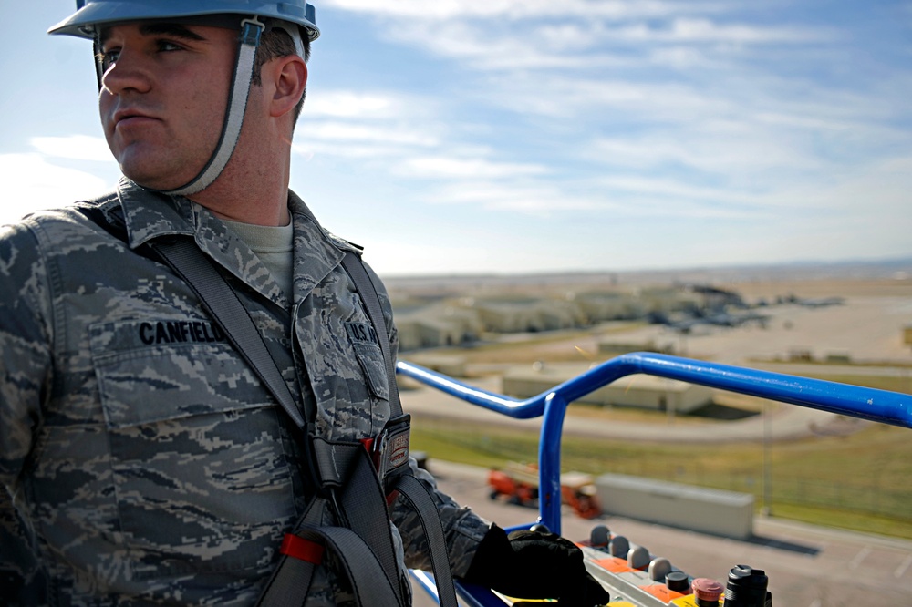 Ellsworth Airmen Repair Speakers