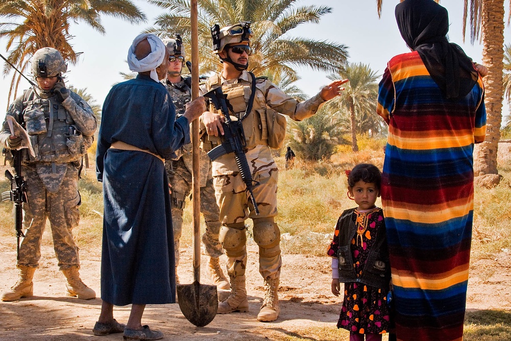 1st Air Cavalry, Iraqi army, Iraqi air force conduct joint air assault