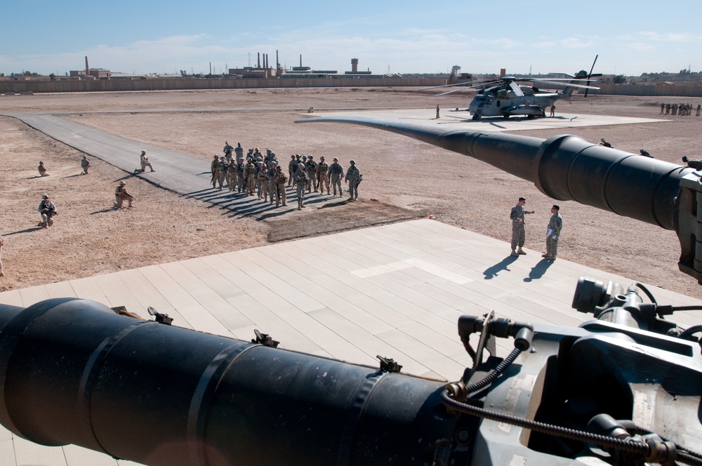 Iraqi Commandos, US Paratroopers Practice for Partnered Air-assault Operations