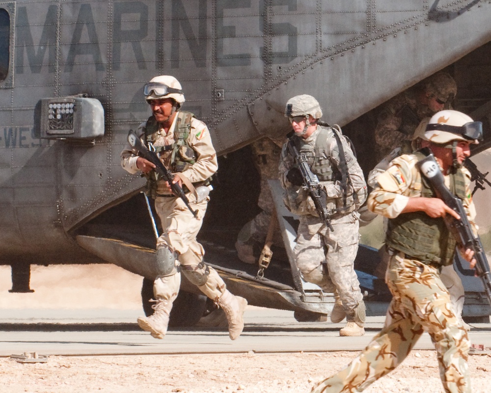 U.S. Paratroopers, Iraqi Commandos Rehearse Air Assault Ops